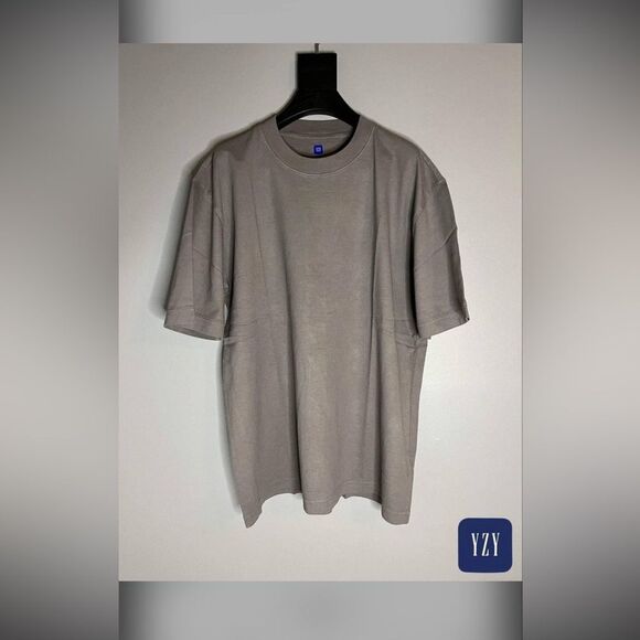 GAP Other - Gap × Kanye West
Yeezy Gap T Shirt Tee Short Sleeve Dark Gray UNRELEASED Sz XS
